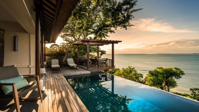 8 Rekomendasi Resort Tepi Pantai Terbaik di Lombok