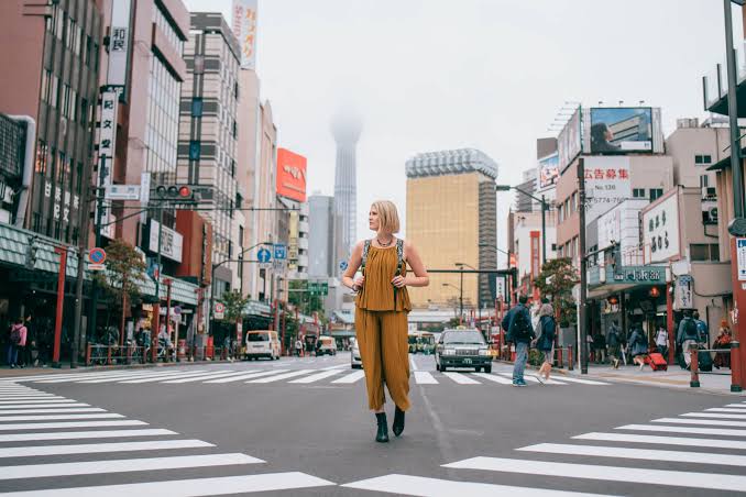Tips Traveling Solo Aman dan Menyenangkan untuk Pemula yang Ingin Eksplor Dunia Baru